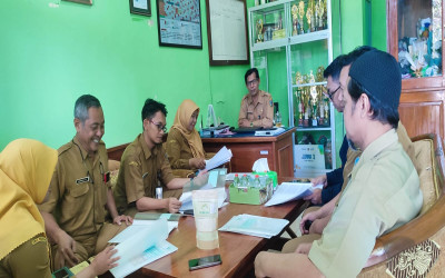 Rapat DinasTim BKK